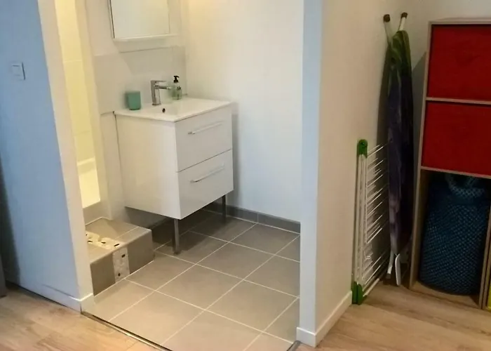 Rent4night Europole Apartmán *