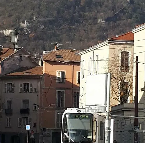 Rent4night Europole Grenoble